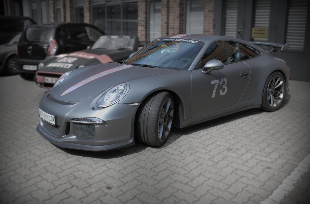 PORSCHE GT3 IN GUNMETAL MATT METALLIC