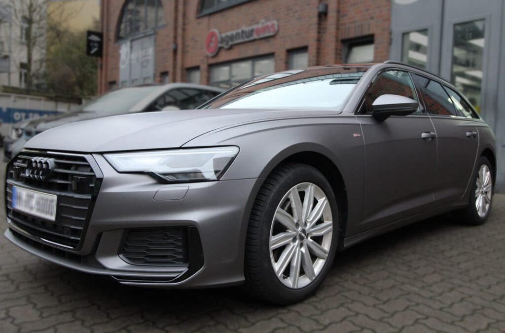 Audi Grau